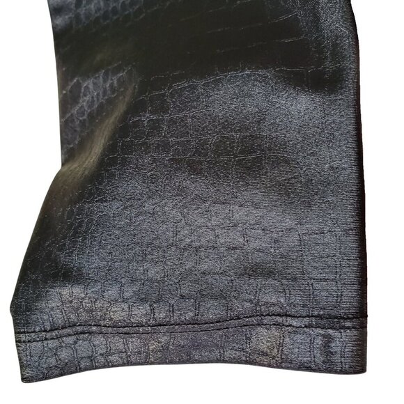 Carbon38 High Rise 7/8 Legging in Black Croc Takara Shine Cyberpunk Size XS - Picture 9 of 15